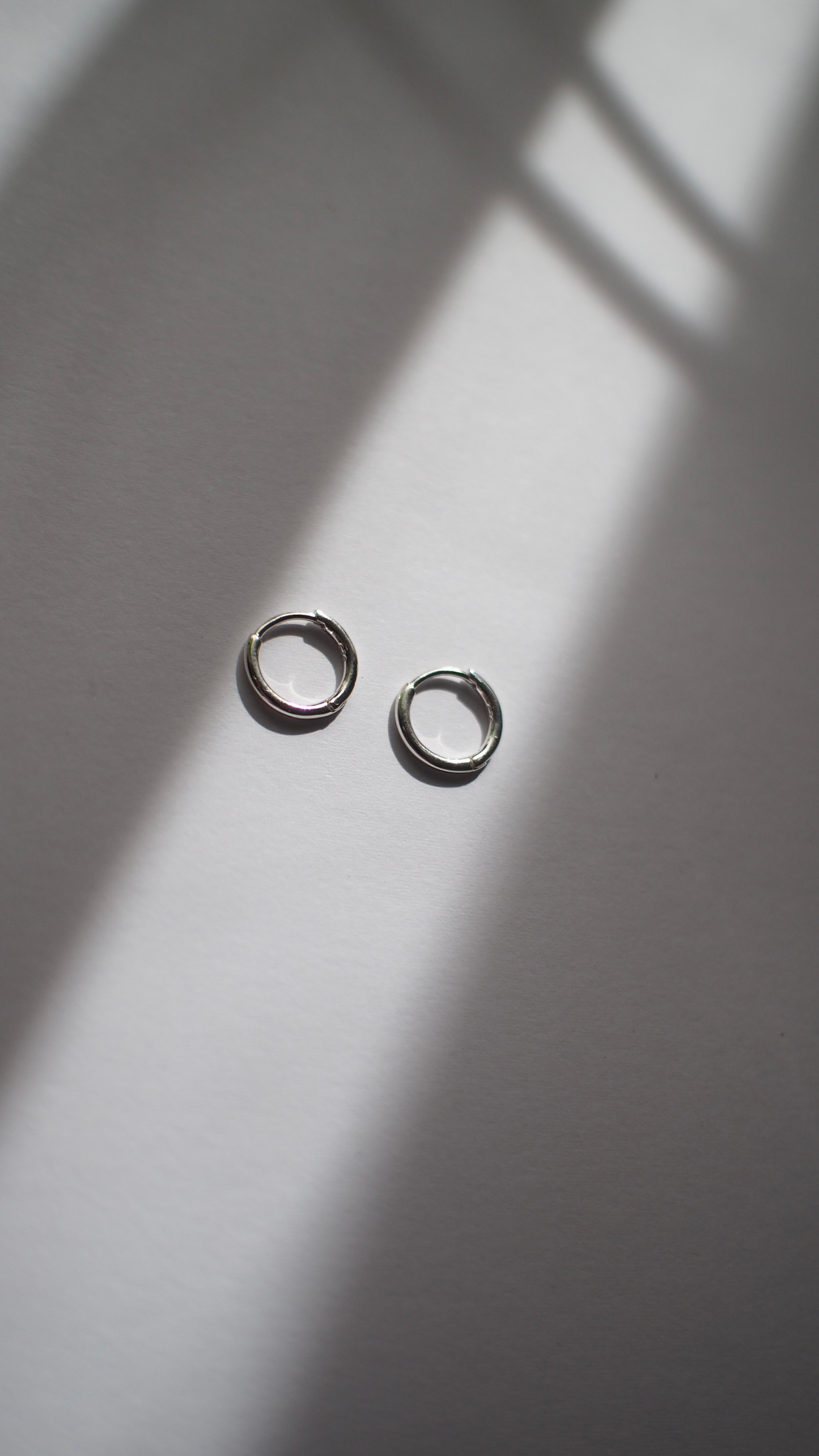 Classic Huggie Hoops