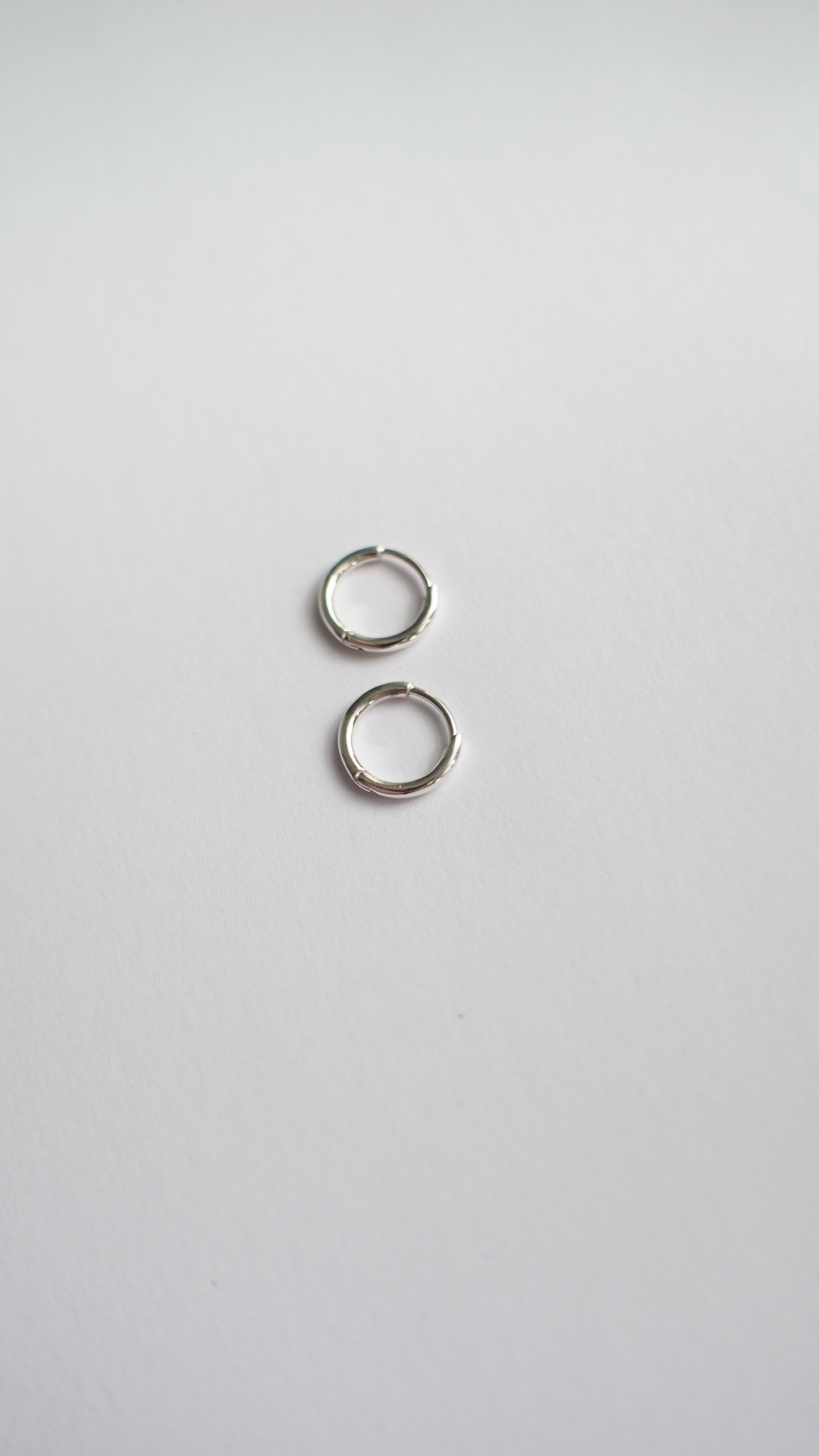Classic Huggie Hoops