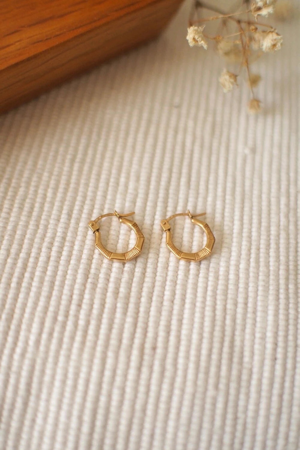 Arlo Hoops - 9ct Yellow Gold