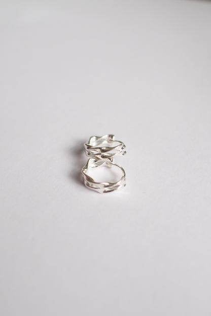 Fluid Hoops
