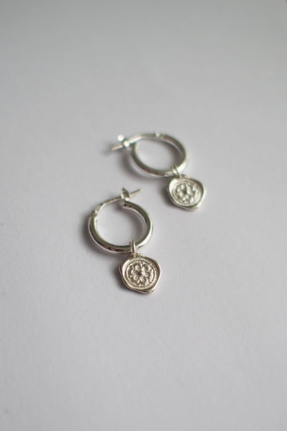 Leila Hoops