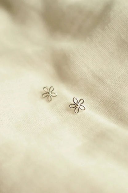 Daisy Stud Earrings